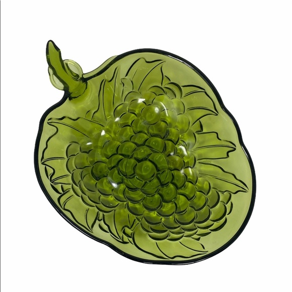 Vintage Grape Design Green Glass Fruit  Bowl Large - Picture 6 of 6